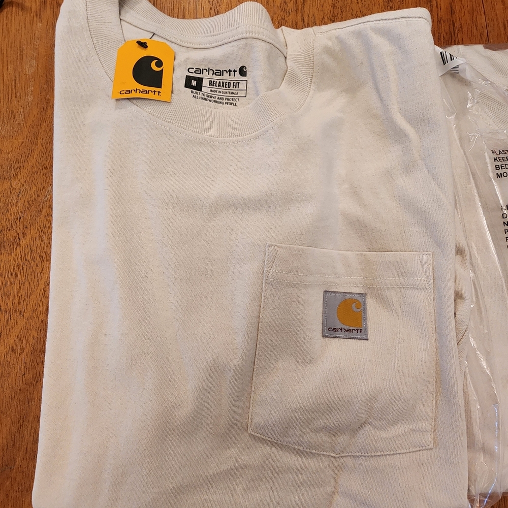 Carhartt Off-White Pocket Tee. NWT Pit - Pit 21.5 " L 30.5 M OR F FIT - Picture 4 of 8